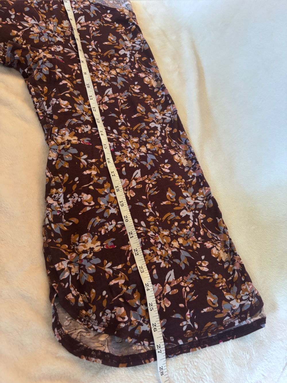 J. Jill Fit Progress Pima Cotton Floral Shirttail Tee Medium Stretch Top - Picture 7 of 7